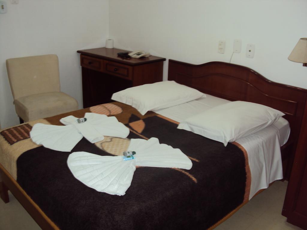Hotel Kimar Tramandaí Quarto foto